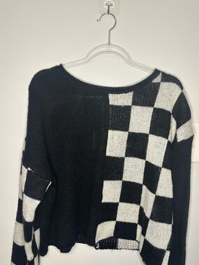 Blu Pepper Black and White Checkerboard Crewneck Sweater